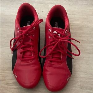 Puma Men's Bold Red and Black Leather Ferrari Low Top Athletic Shoes